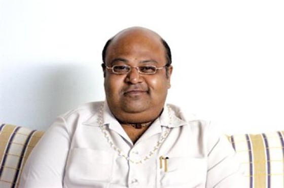 Саурабх Шукла (Saurabh Shukla)