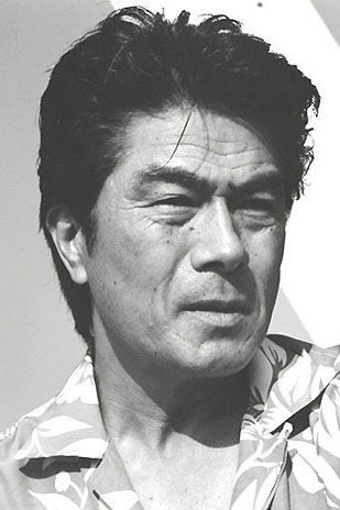 Ясуаки Курата (Yasuaki Kurata)