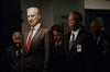 Джеймс Кромвель (James Cromwell)